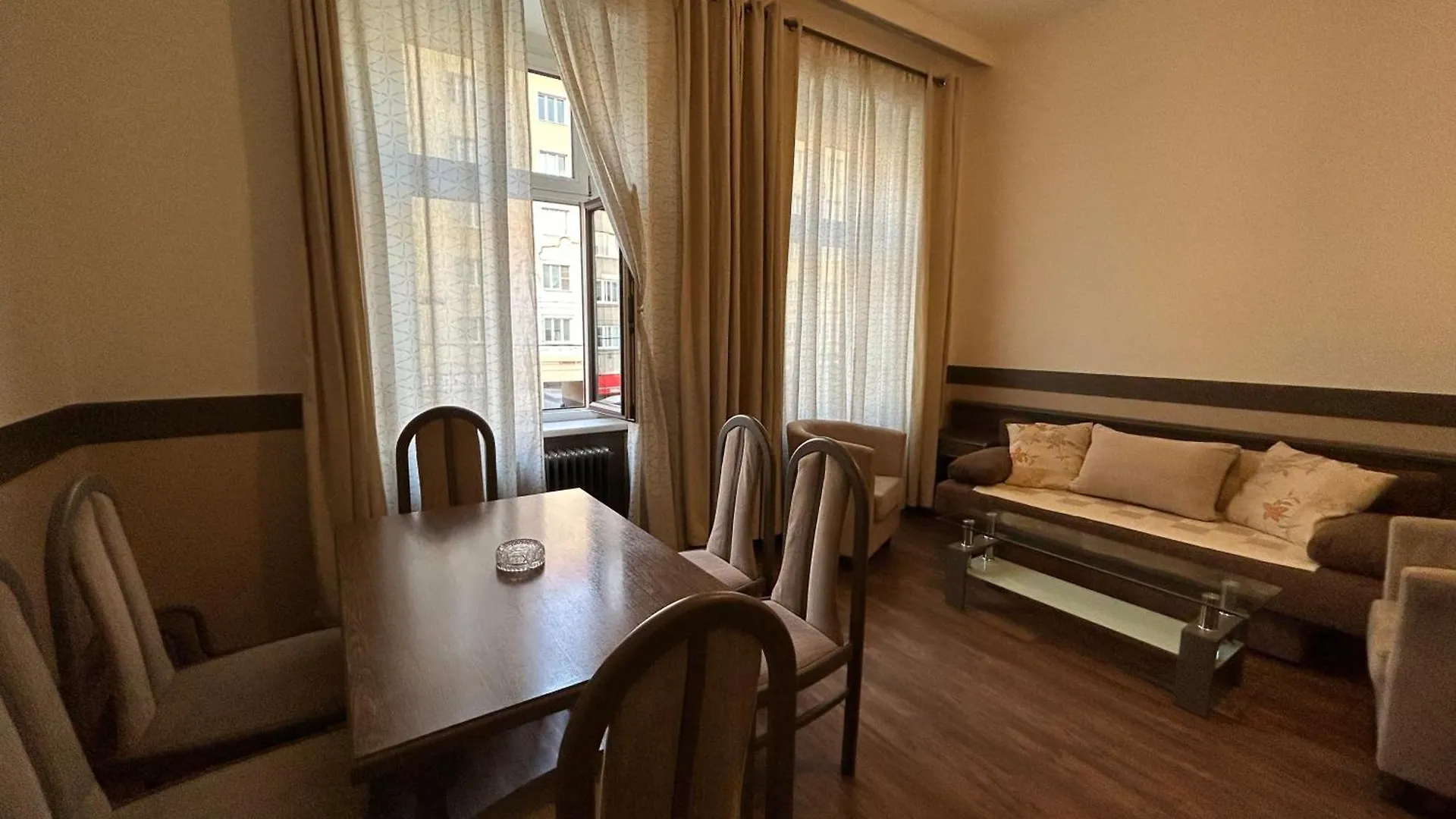 Reiner 11 Apartment Vienna 0*,